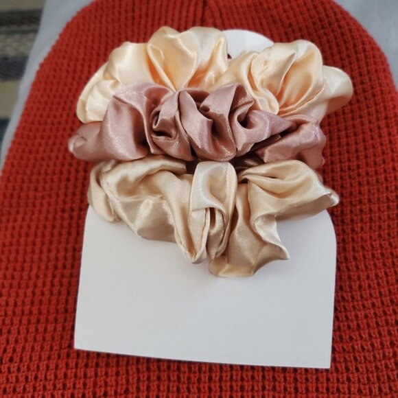 New Bundle Pack of Satin Blush Toned Assorted Scrunchies- Regular Size (×3) - Picture 2 of 5